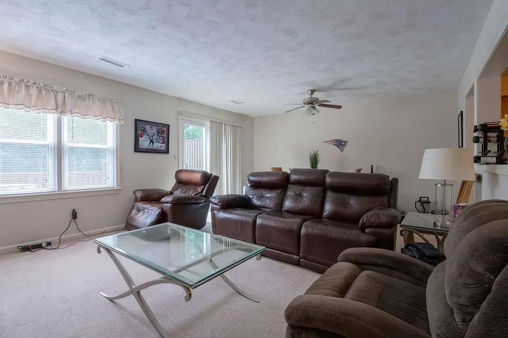 703 Brookhaven Lane Woonsocket RI 02895