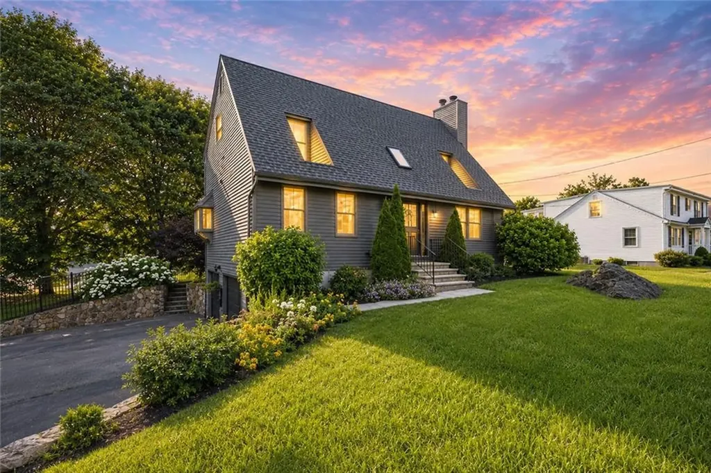 11 Loxley Drive Johnston RI 02919