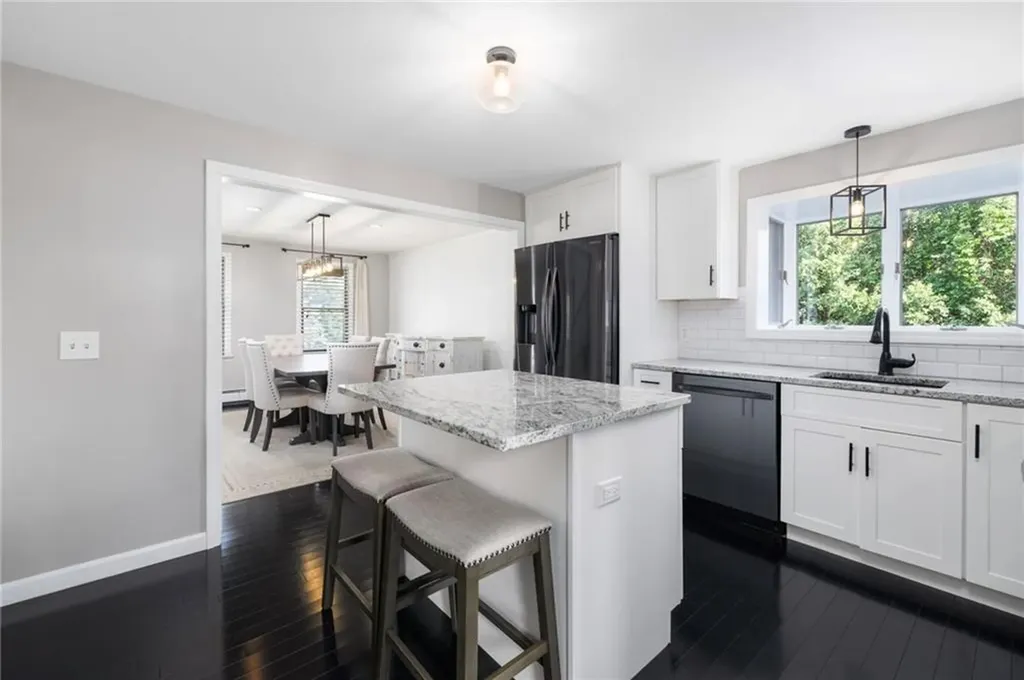 11 Loxley Drive Johnston RI 02919