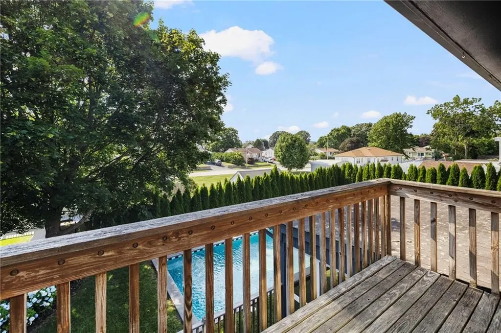 11 Loxley Drive Johnston RI 02919