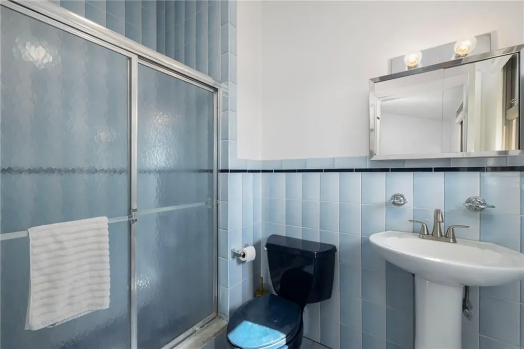 11 Loxley Drive Johnston RI 02919