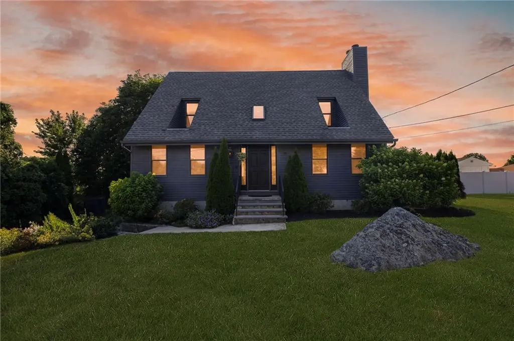 11 Loxley Drive Johnston RI 02919