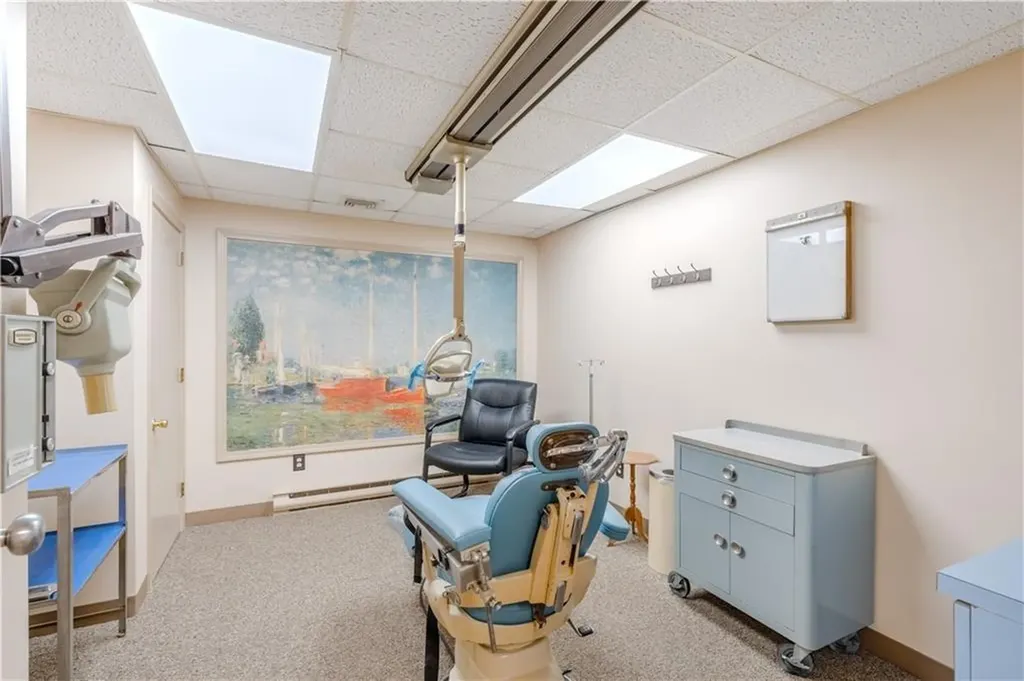 24 Salt Pond Road South Kingstown RI 02879