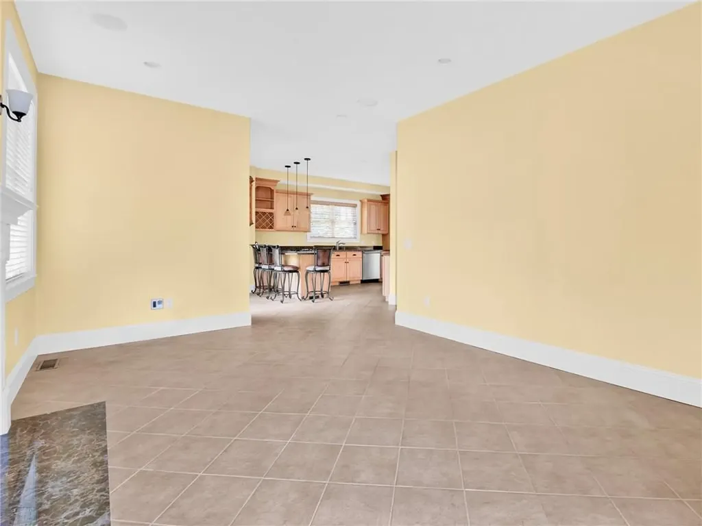 75 Wood Street Bristol RI 02809