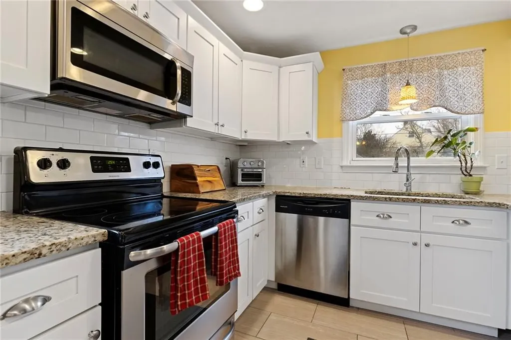 65 Marion Avenue S Cranston RI 02905