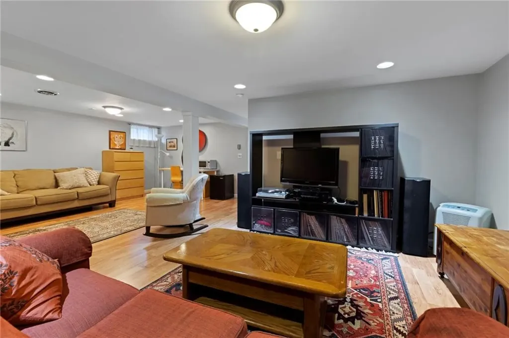 65 Marion Avenue S Cranston RI 02905