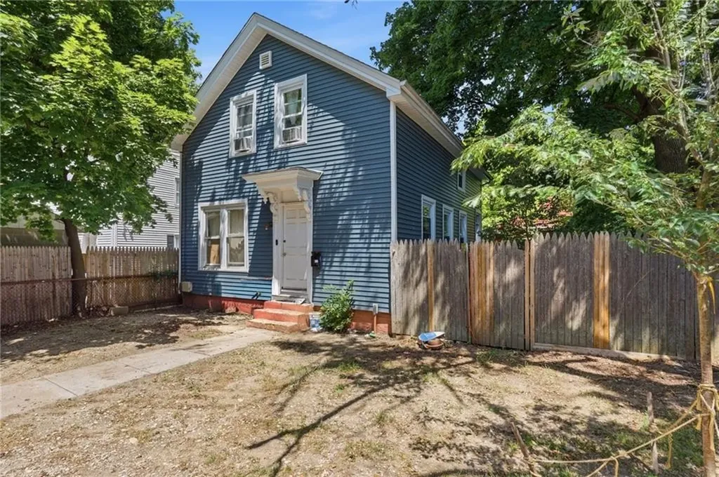 77 Laban Street Providence RI 02909