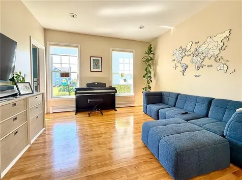 59 Peaceful Way Portsmouth RI 02871