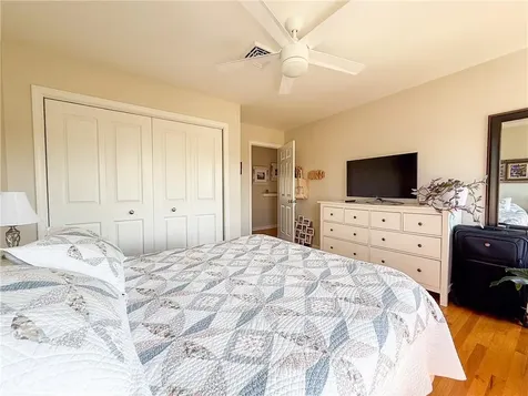 59 Peaceful Way Portsmouth RI 02871