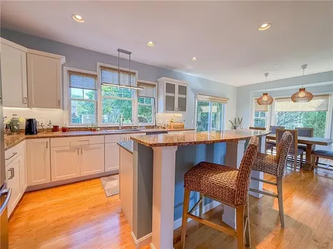 59 Peaceful Way Portsmouth RI 02871
