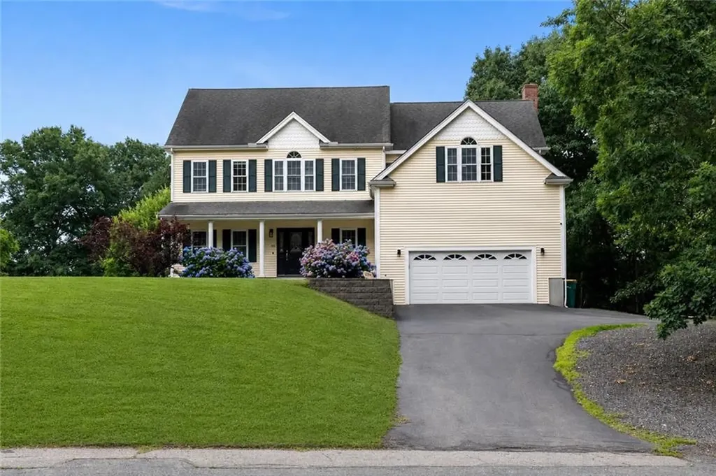 670 Hickory Road North Attleboro MA 02760