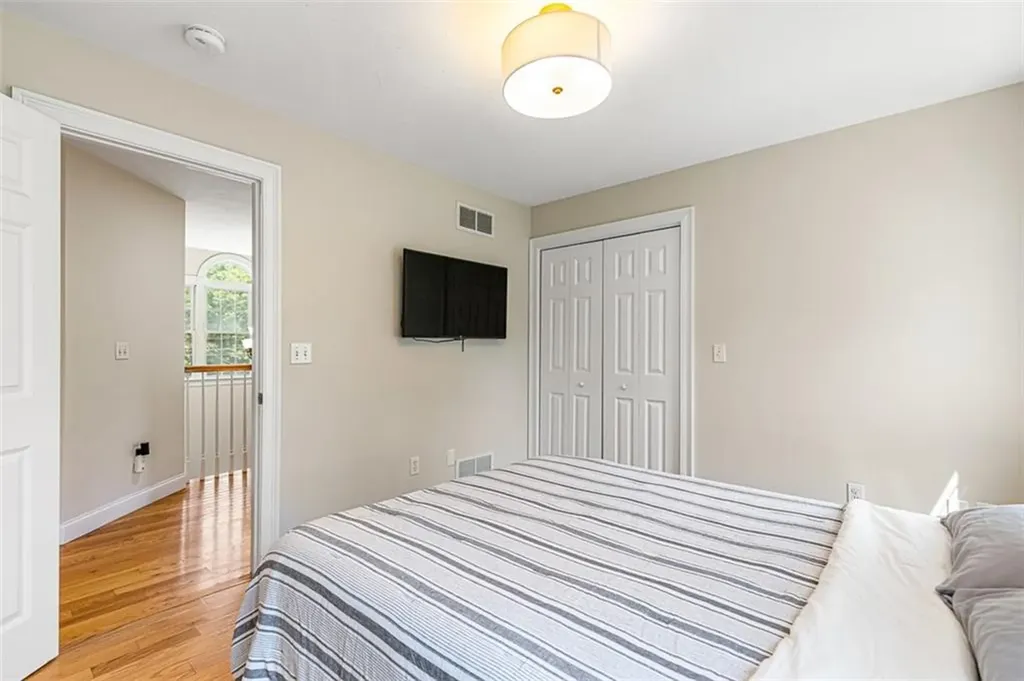 670 Hickory Road North Attleboro MA 02760