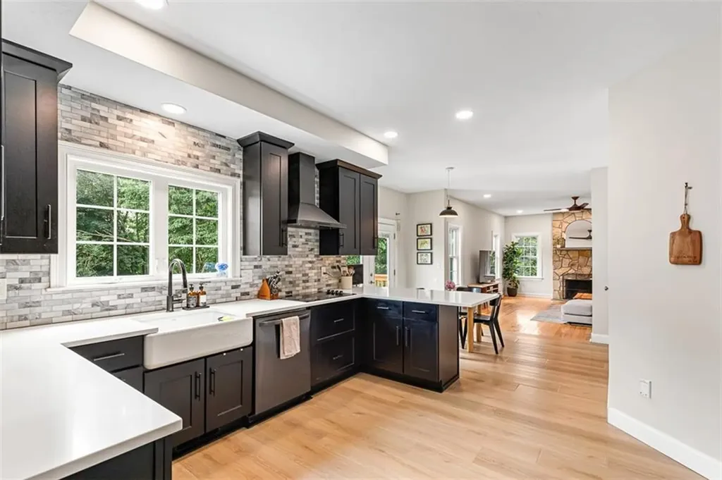 670 Hickory Road North Attleboro MA 02760