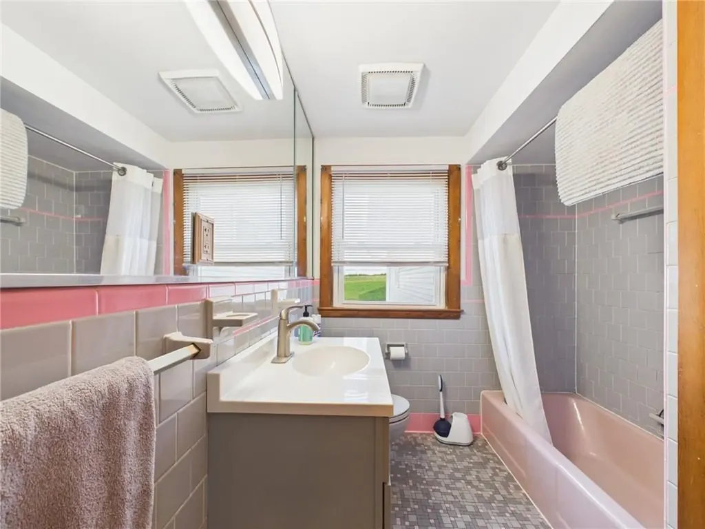 10 Grandview Drive Cumberland RI 02864
