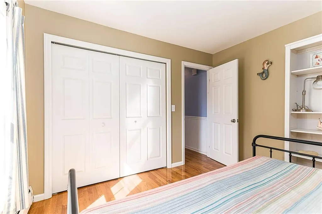 6 Christopher Street South Kingstown RI 02879