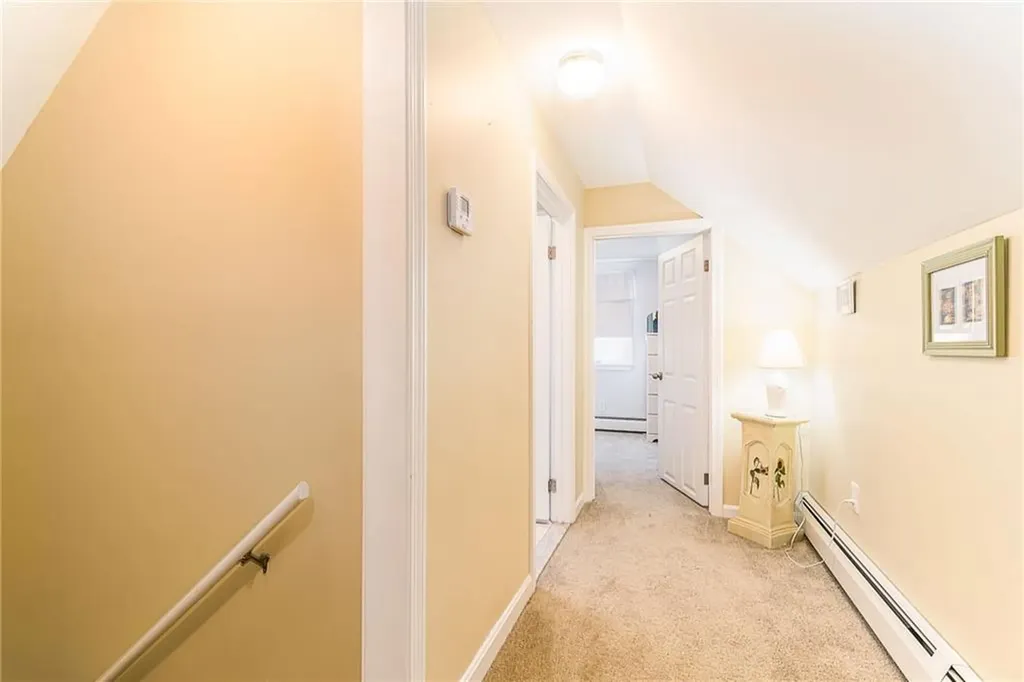 6 Christopher Street South Kingstown RI 02879