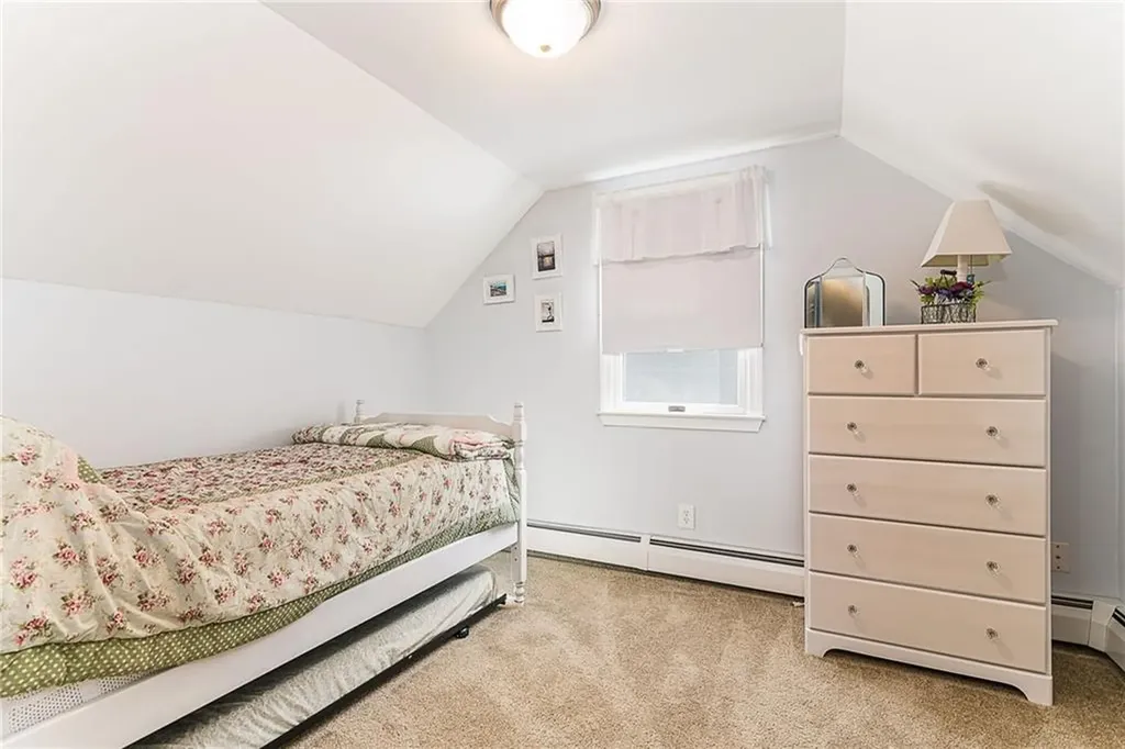 6 Christopher Street South Kingstown RI 02879