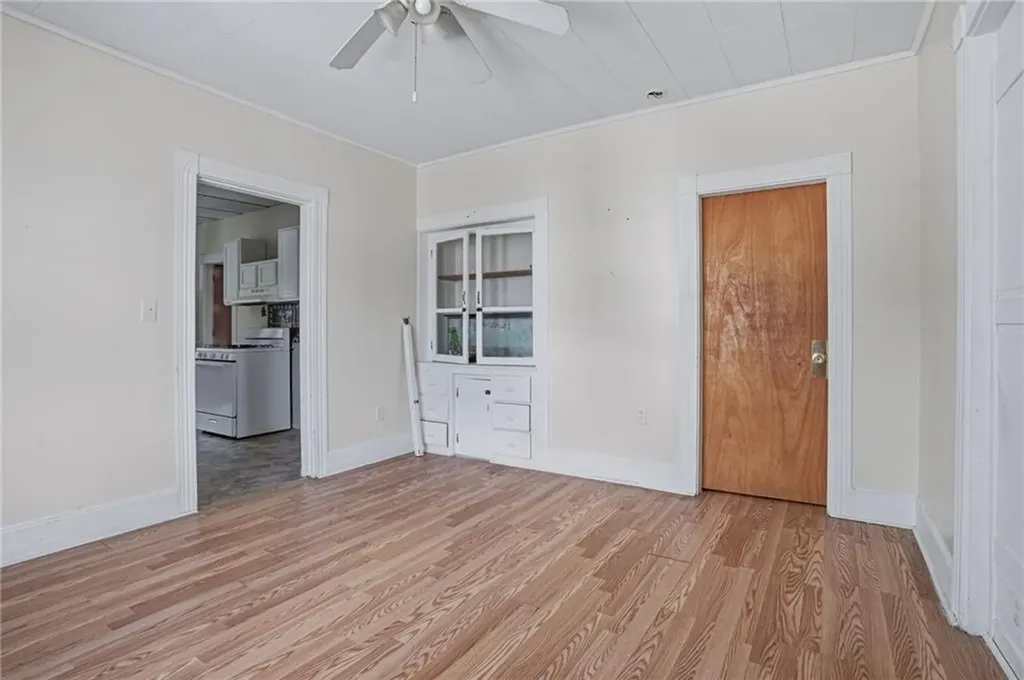 913 Social Street Woonsocket RI 02895