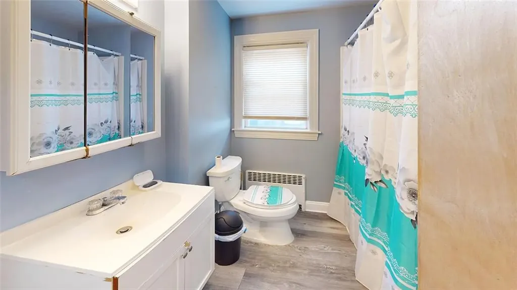 23 Iona Street Providence RI 02908