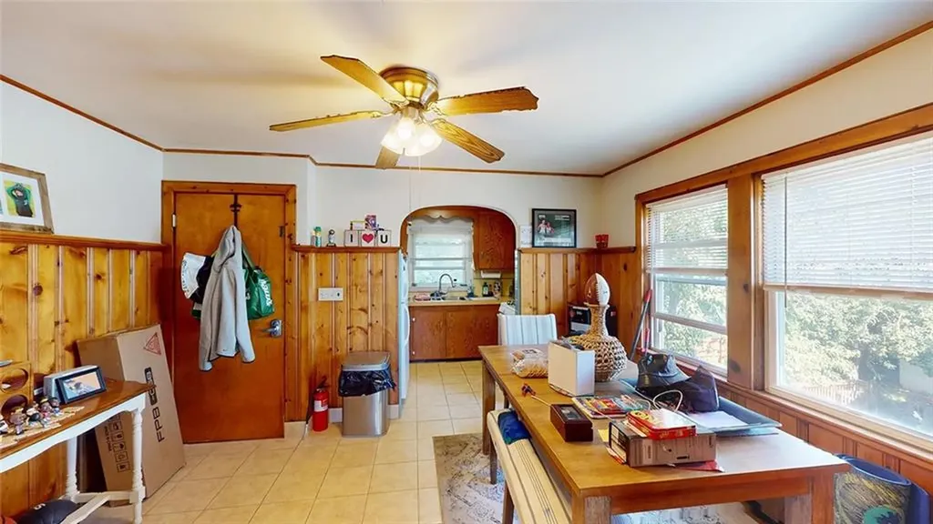 23 Iona Street Providence RI 02908