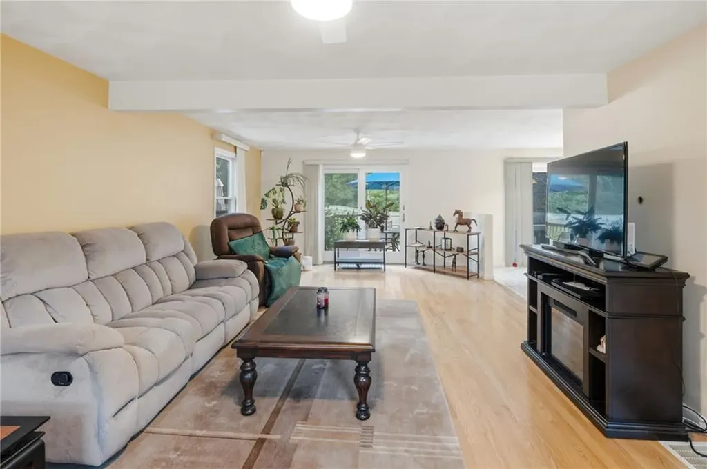 151 Rome Drive Cranston RI 02921