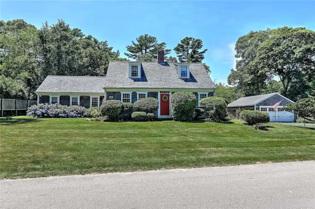 1263 Drift Road Westport MA 02790