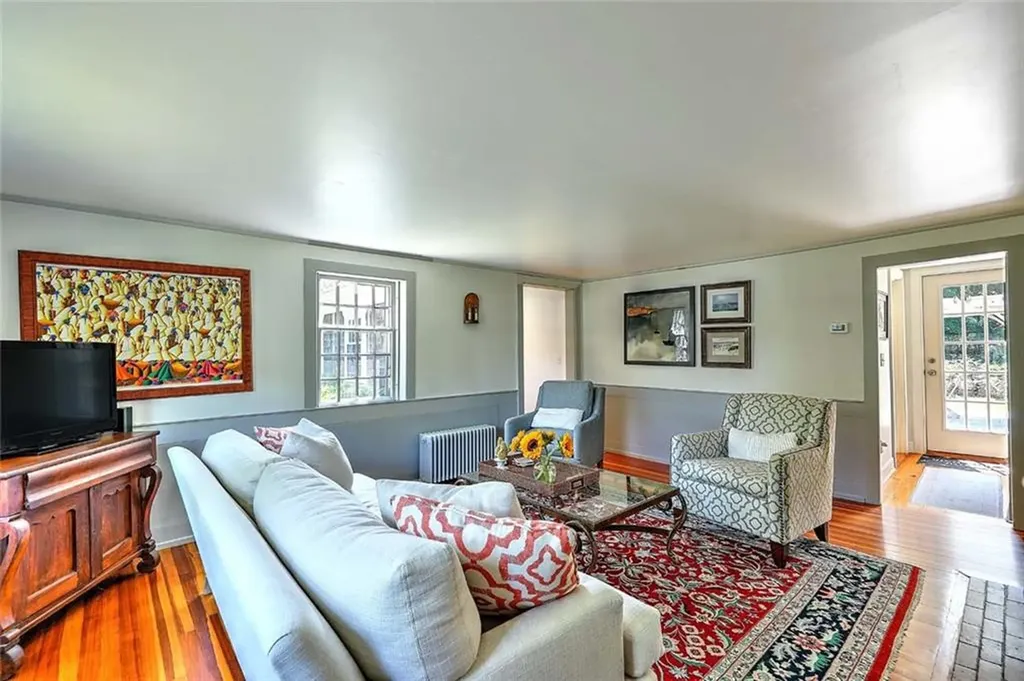 1263 Drift Road Westport MA 02790