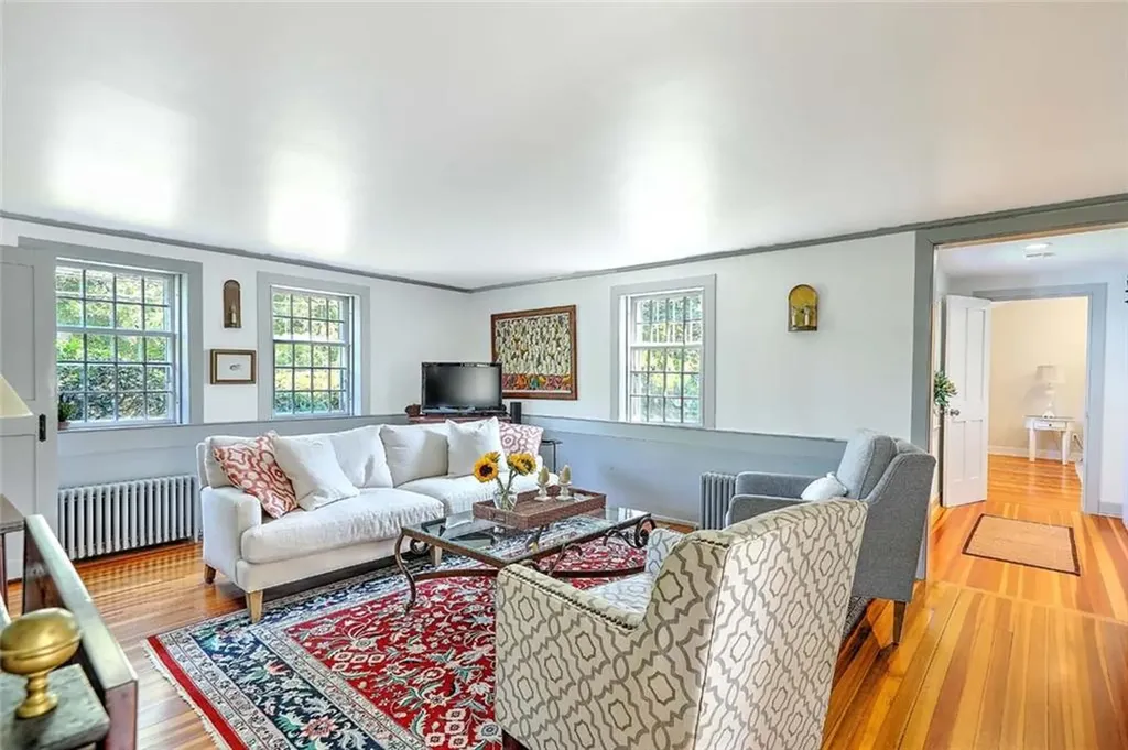1263 Drift Road Westport MA 02790