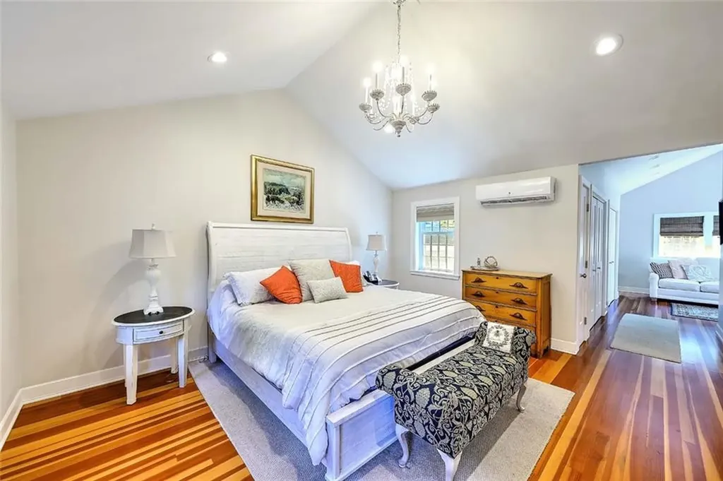 1263 Drift Road Westport MA 02790