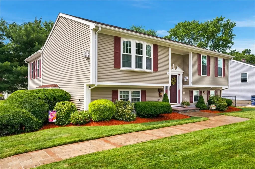 77 Capwell Avenue Woonsocket RI 02895