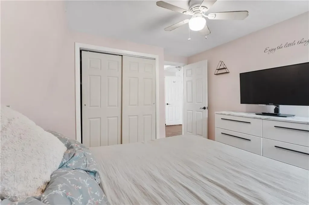86 Mowry Avenue East Providence RI 02914