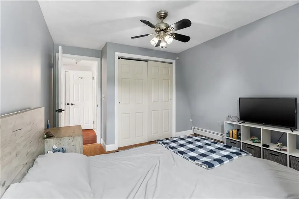 86 Mowry Avenue East Providence RI 02914