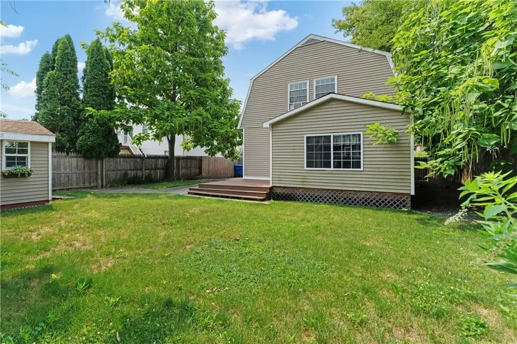 86 Mowry Avenue East Providence RI 02914
