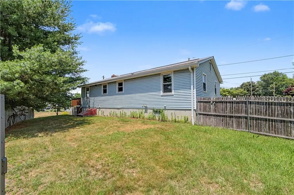118 Duchess Road Cumberland RI 02864