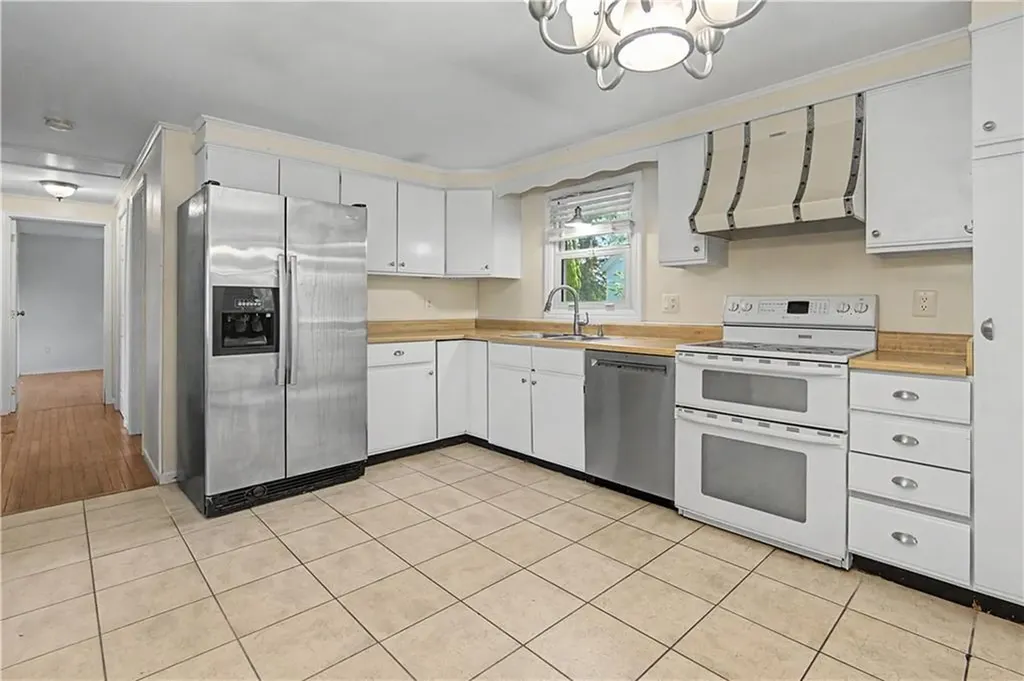 118 Duchess Road Cumberland RI 02864