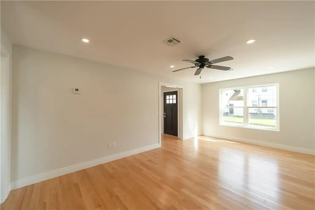 31 Tucker Street Warwick RI 02886