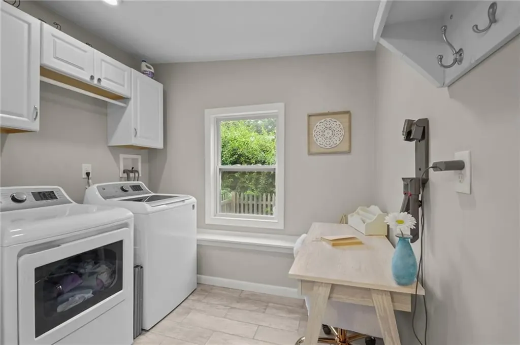 16 Red Cedar Drive Cranston RI 02920