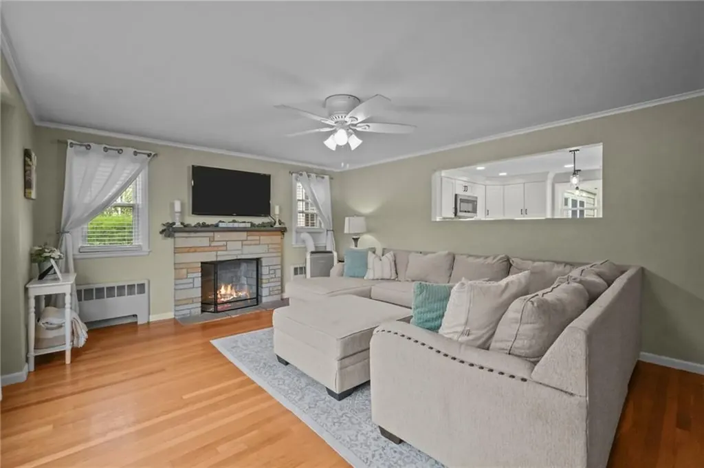 16 Red Cedar Drive Cranston RI 02920