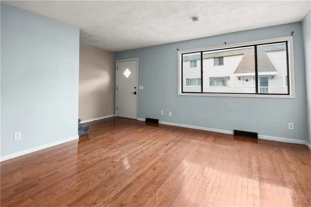 4156 Post Road Warwick RI 02818