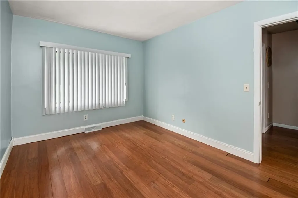 4156 Post Road Warwick RI 02818