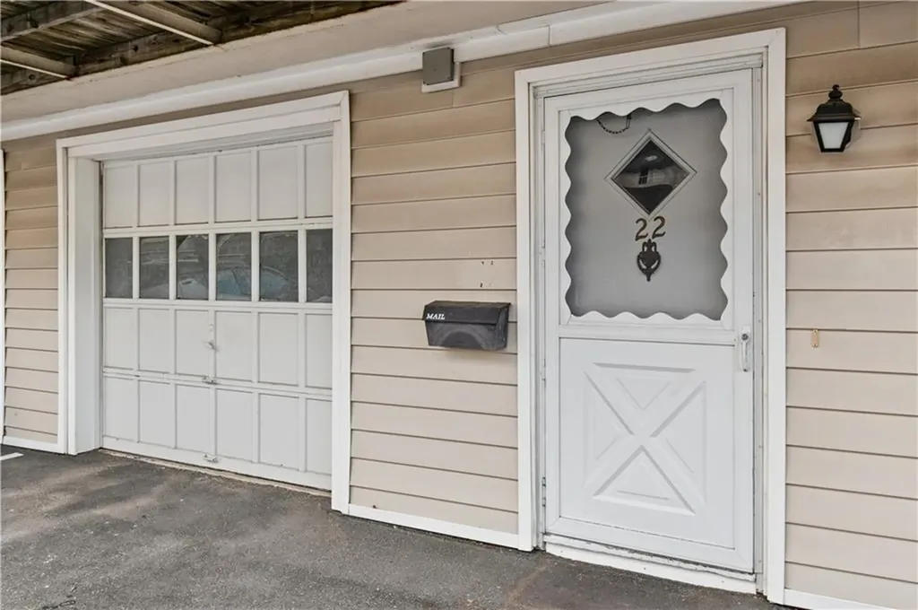 4156 Post Road Warwick RI 02818