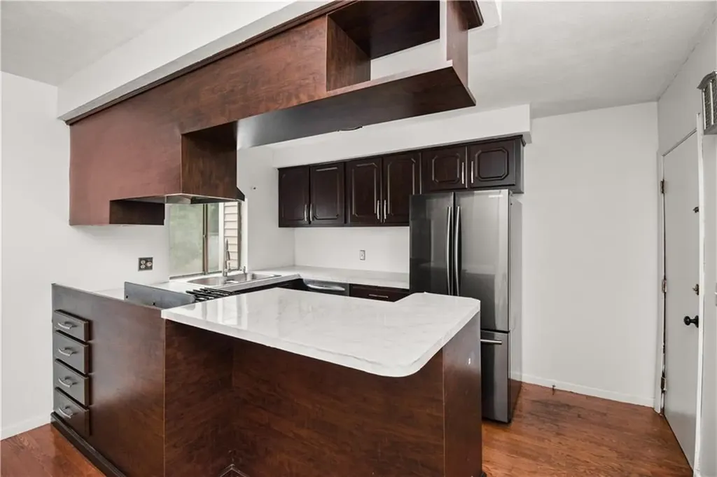 4156 Post Road Warwick RI 02818