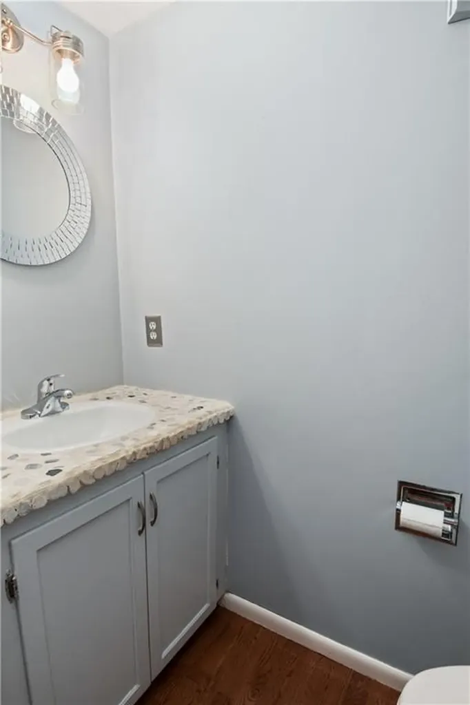 4156 Post Road Warwick RI 02818