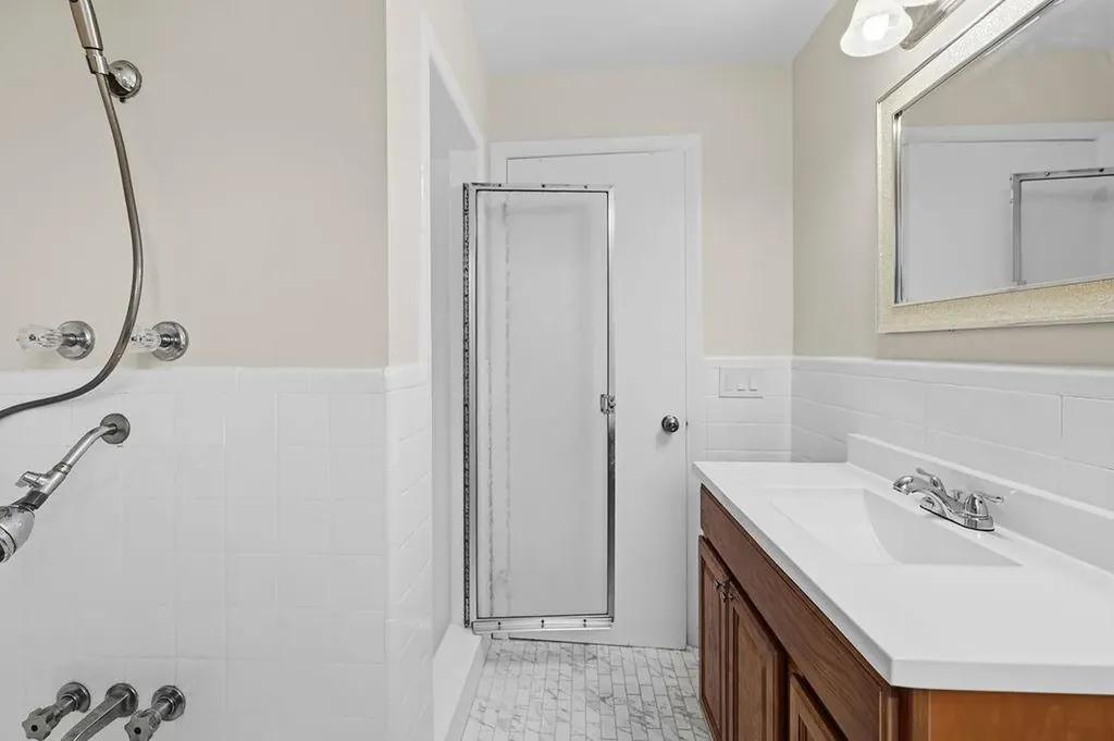 103 Opper Street Providence RI 02904