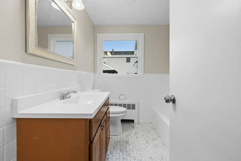 103 Opper Street Providence RI 02904