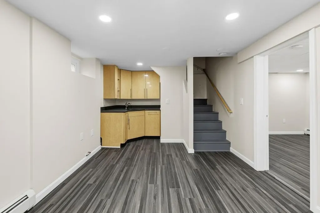 103 Opper Street Providence RI 02904