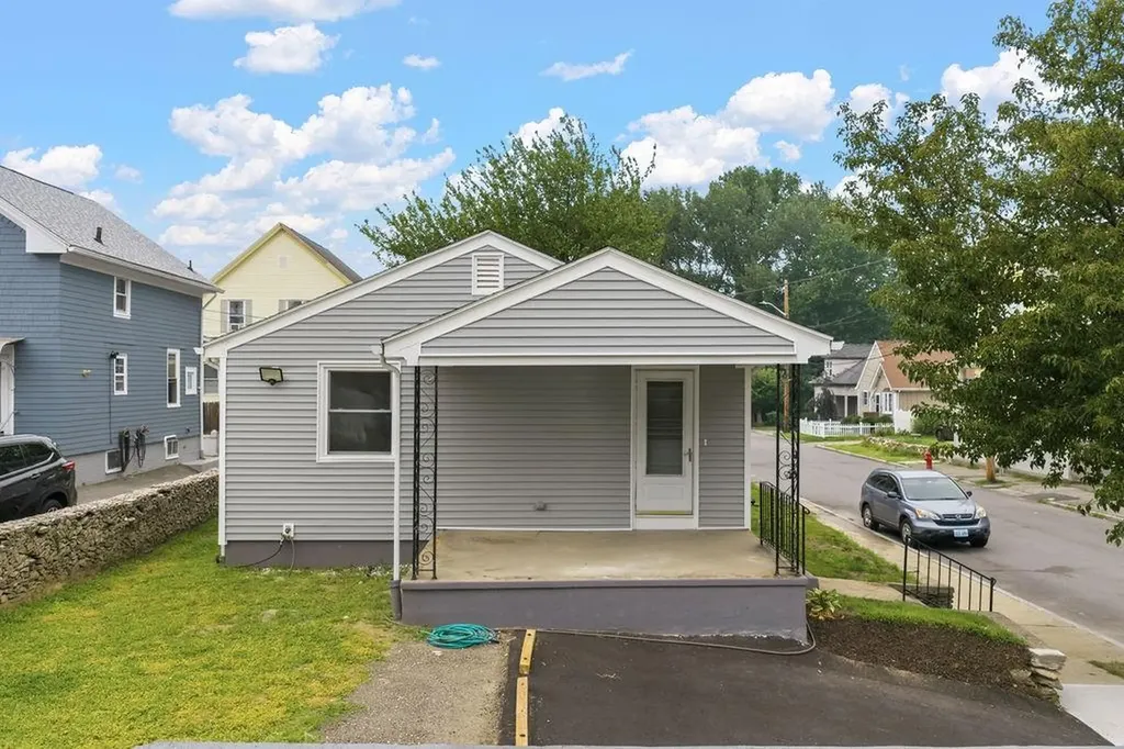 103 Opper Street Providence RI 02904