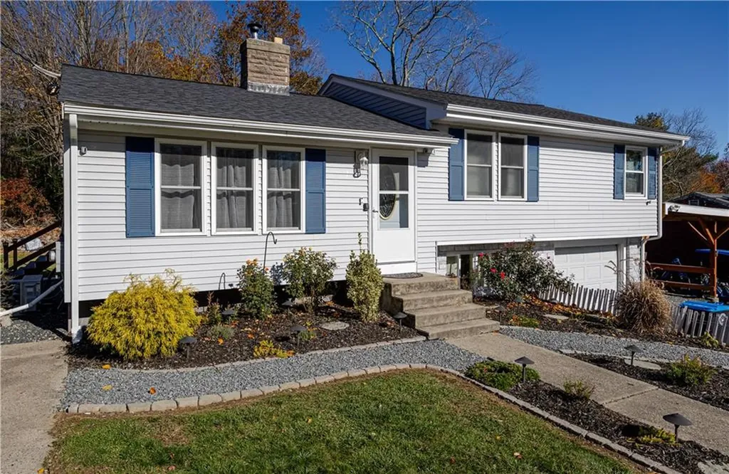 51 Orchard Street North Smithfield RI 02896