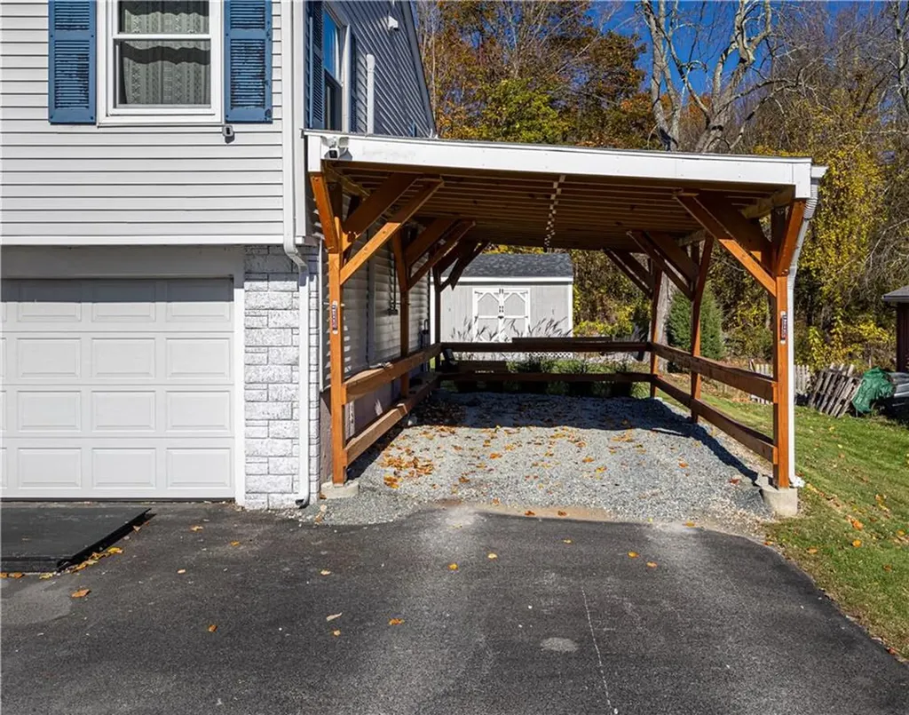 51 Orchard Street North Smithfield RI 02896
