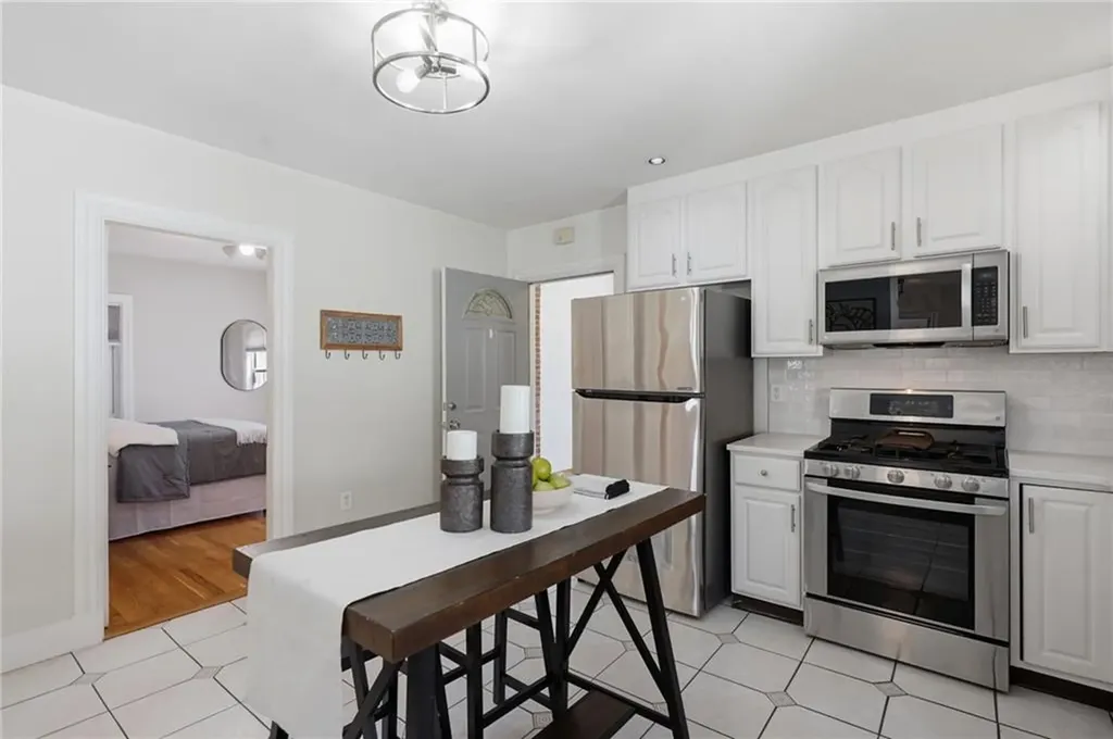 179 Transit Street Providence RI 02906